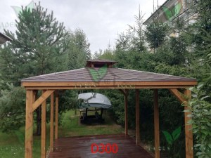 UGGN8274